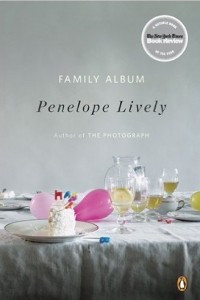 Книга Family Album