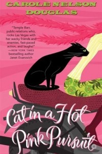 Книга Cat in a Hot Pink Pursuit