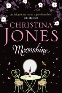 Книга Moonshine: A magical romantic comedy