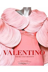 Книга Valentino: Themes and Variations