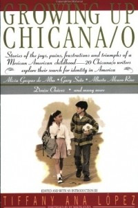 Книга Growing Up Chicana O