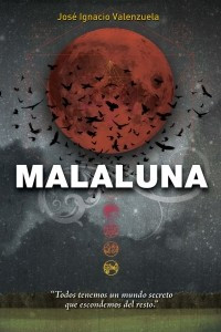 Книга Malaluna
