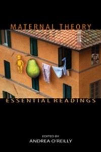 Книга Maternal Theory: Essential Readings