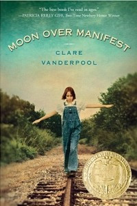 Книга Moon over Manifest