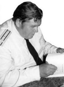 Автор - Александр Плотников