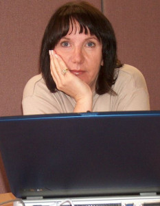 Автор - Карен Трэвисс