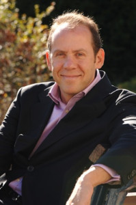 Автор - Рикардо Семлер